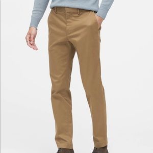 Banana Republic Gavin Straight Fit Chinos